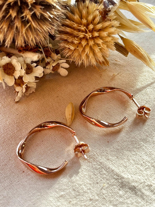 Sleek C-Shaped Silver Earrings with Flat Twist and Rose Gold Finish l Minimalist earrings - Silver earrings - Everyday earrings