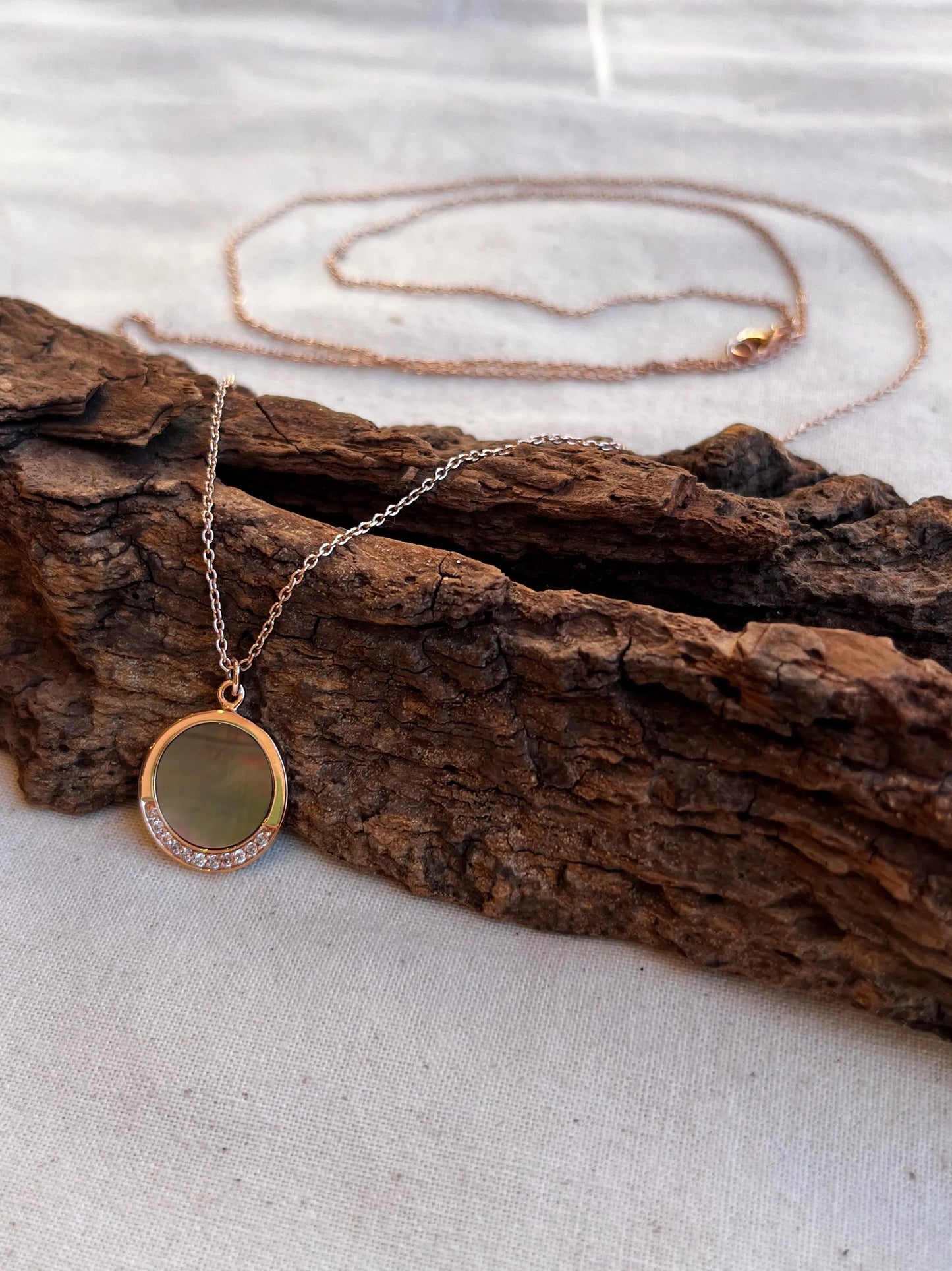 Rose Gold-Plated Silver Round Pendant with Black Mother of Pearl and CZ Inlay