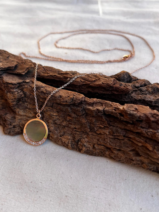 Rose Gold-Plated Silver Round Pendant with Black Mother of Pearl and CZ Inlay